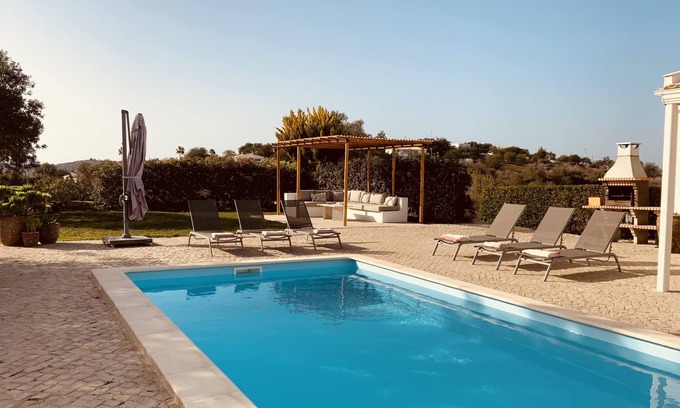 Cerro Grande Villa | Villa de vacaciones en una zona tranquila con todas las comodidades para 6 personas.
