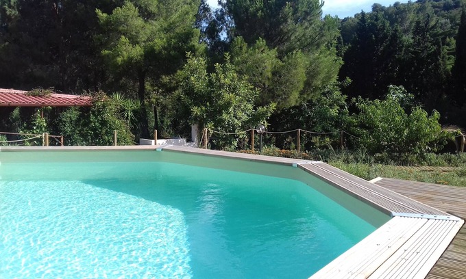 Villaggio delle Mimose Villa | Alquiler de casa con gran jardín y piscina en medio de la naturaleza, a 4 km de la playa