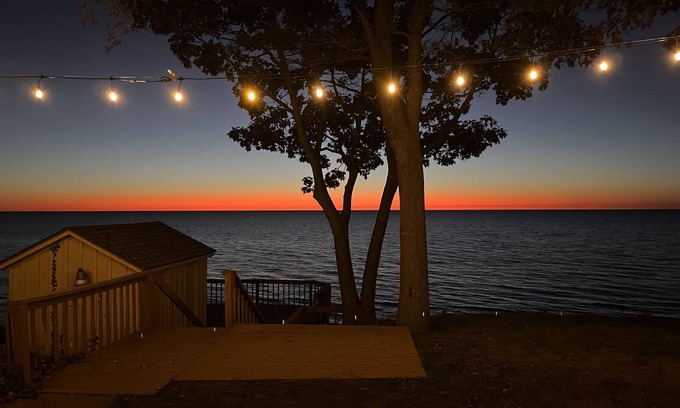 Holland Casa | Holland beachfront lake house, complete renovation, private beach