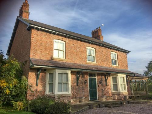 Marchwiel Cama Y Desayuno | Hollies Farm B&B