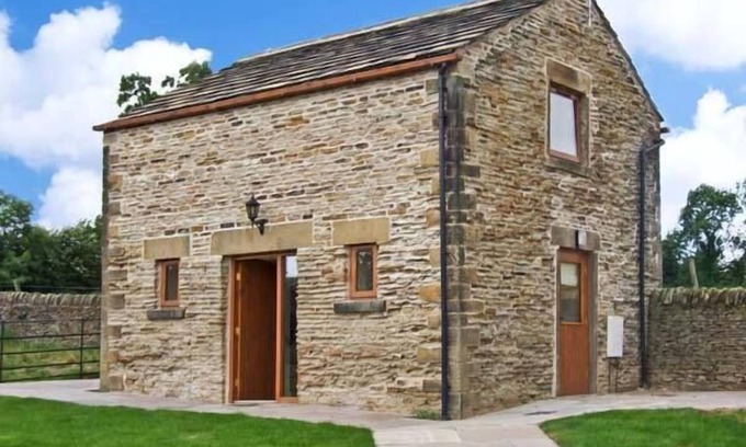 Hoylandswaine Cabaña | Hollins Wood Bothy