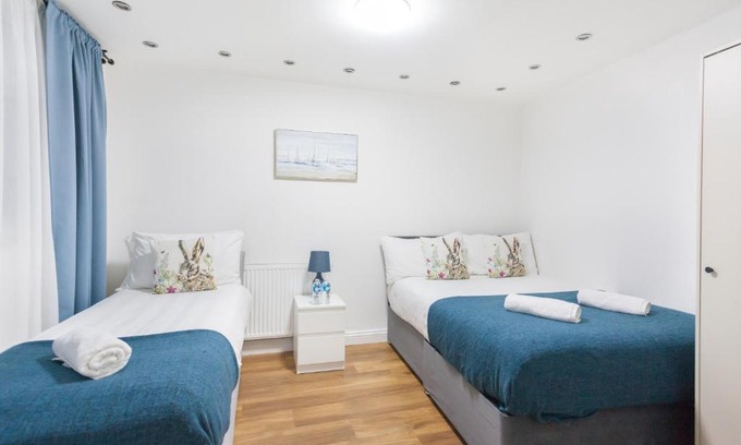 Islington Apartamento | Holloway Budget Apartment - 1 Minute to Emirates Stadium - Next to Station - City Center