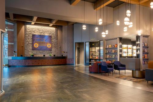 Greektown Historic District Hotel | Hollywood Casino at Greektown