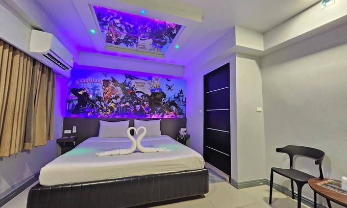 Danok Hotel | Hollywood Dannok Hotel