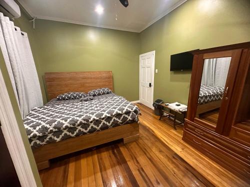 Georgetown Casa | Hollywood Guesthouse