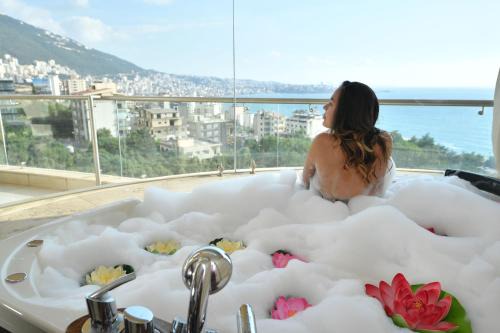 Maamelteine Hotel | Hollywood Inn Boutique Hotel
