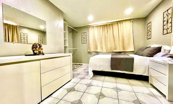 Parkside Casa | Hollywood paradise