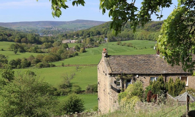 Honley Casa | Holmdale Cottage