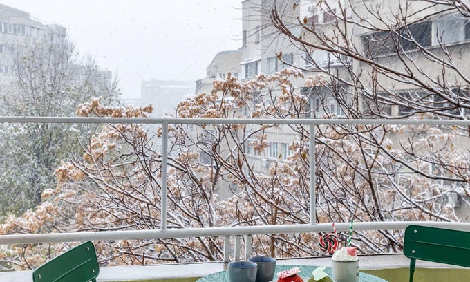 Bucharest City-Centre Apartamento | Holt - Out of the Woods