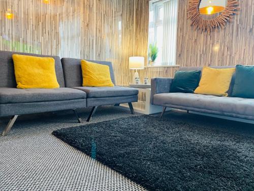 Treffynnon Apartamento | Holywell Apartment - Luxury One Bedroom Apartment