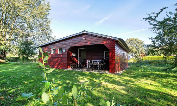 Fedderingen Casa | 'Holzhaus Grimm' con terraza privada y Wi-Fi