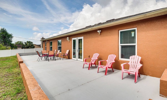 Deltona Lakes Casa | Home 3 Mi to Green Springs Park & Lake Monroe!