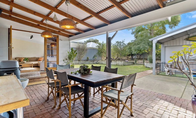 Willagee Casa | At home in Willagee~