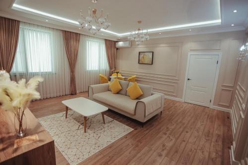 Shymkent Apartamento | Home Apartment Luxe