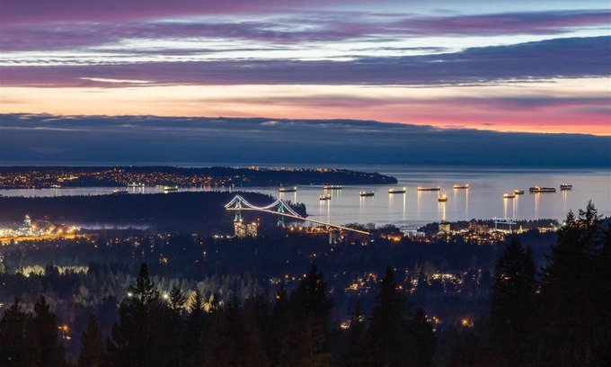 Upper Lonsdale Casa | Home Away from Home OCEAN view