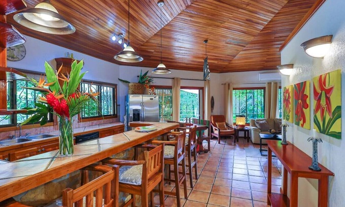 Valle Pura Vida Villa | Home away from Home 3 bed/2 bath