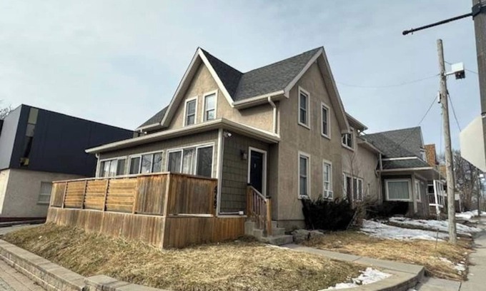 Downtown Niagara Falls Casa | Home Away From Home 2BD by TIG Management