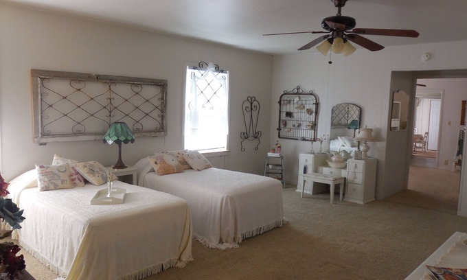 Wichita Falls Apartamento | Home Away From Home