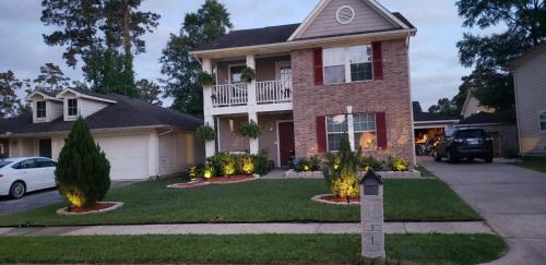 Kingwood Casa | Home Away From Home 10-minutes IAH airport-Hospital-malls-Restaurants