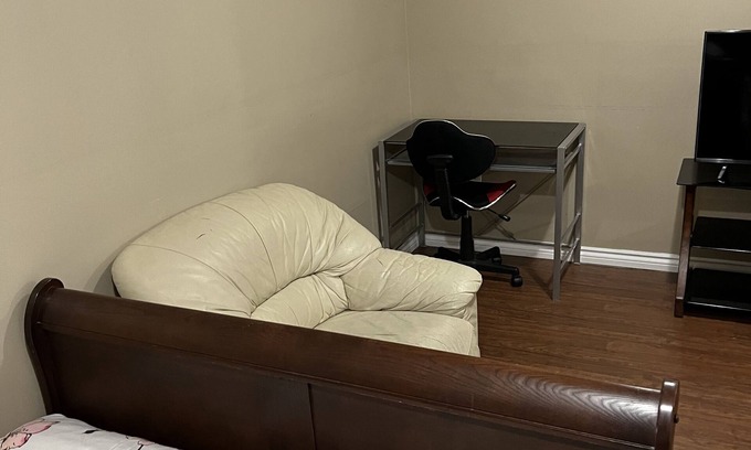 Bowmanville Apartamento | Home away from home family get away
