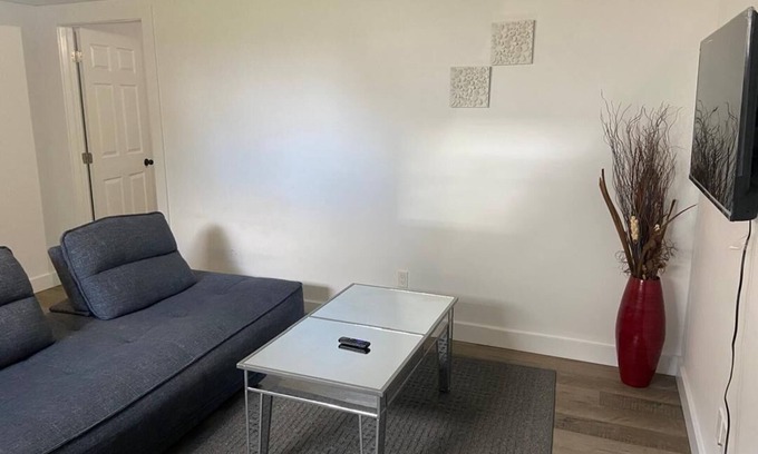 Moncton Casa | Home away from home.