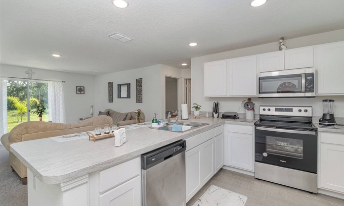 Port Malabar Casa | Home Away from Home ~ Full House 3 Bedrooms 2 Baths