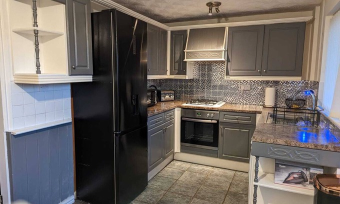 Leigh Casa | Vrbo Property