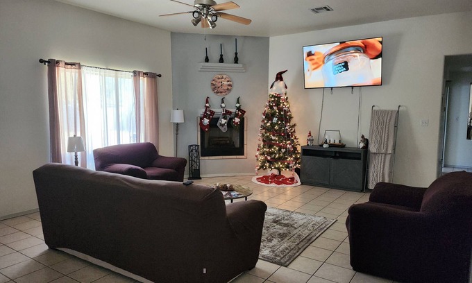 Las Cruces Casa | Home Away From Home
