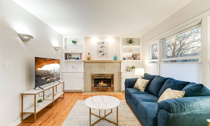 St. Louis Park Casa | Home Away From Home: Fully Equipped, Pet Friendly Haven Welcomes You