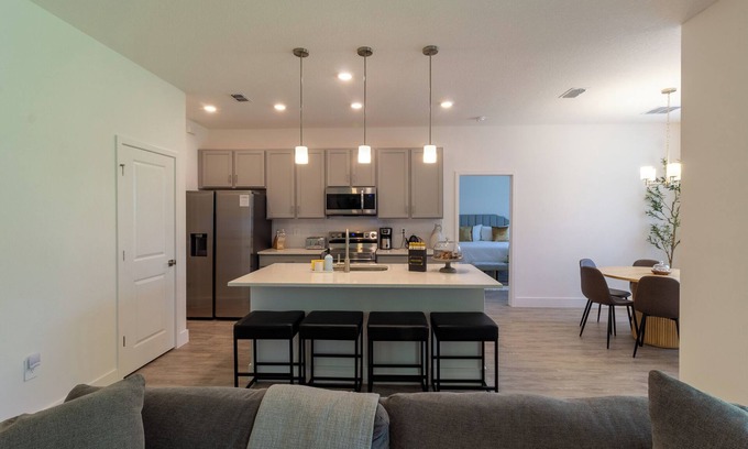 North Port Casa | Home away from home in Sunshine State escape!