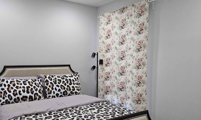 Capitol View Casa | HOME AWAY FROM HOME is here for you. Quiet and clean