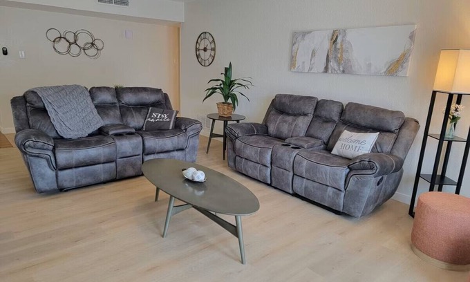 El Paso Casa | Home away from home! West El Paso.