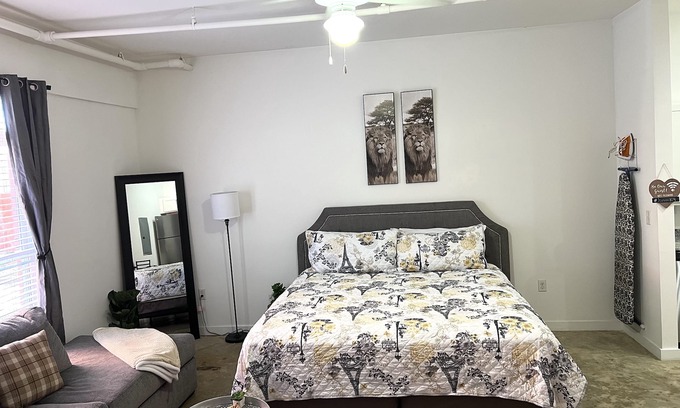 Medical District Apartamento | Home Away Loft in Downtown Memphis