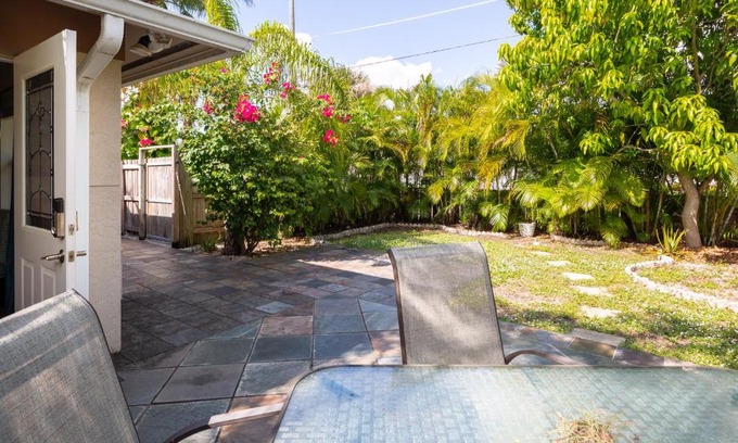 Naples Park Casa | Home by Beach 3 - Delnor-Wiggins