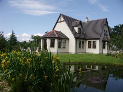 Marybank Cama Y Desayuno | Home Farm Bed and Breakfast