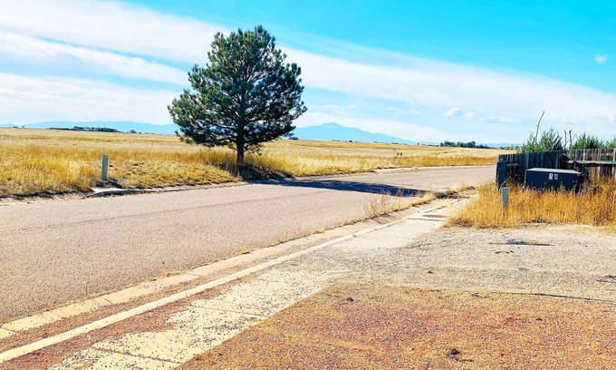 Colorado Springs Casa | Home fully furnished for fun and hospitality.