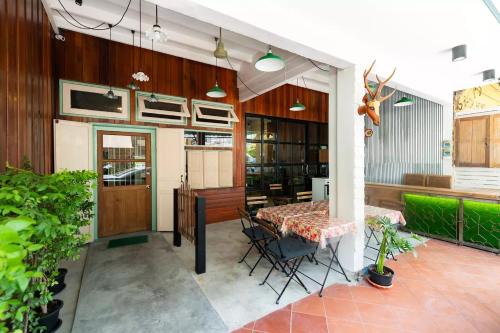 Ban Phan Thom Casa | Home & Hashery Boutique House