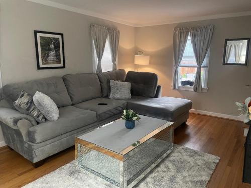 Anderson Township Casa | Home in Anderson Township