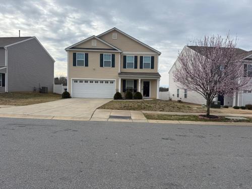 Bessemer City Casa | Home in Dallas NC