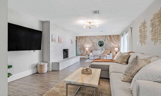 Black Mountain Casa | Home in Henderson w 4BR, Grill, Pool & Scenic Deck