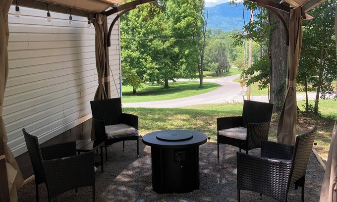 Speedwell Casa | Home in Powell Valley Shores Close to Flat Hollow Marina & Powell Valley Marina