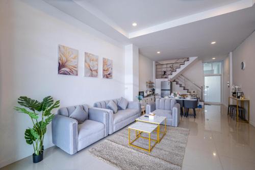 Kho Hong Casa | Home Living 8 at Hat Yai - 3 mins to Shopping Mall