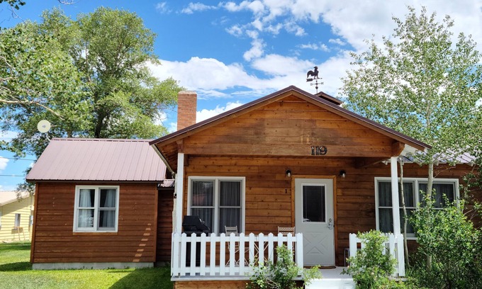 Pinedale Casa | Home Located Close to Everything in Pinedale