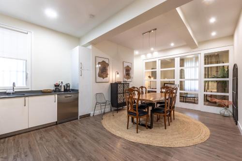Abando Apartamento | Home-loving apartment Bilbao centre with Parking
