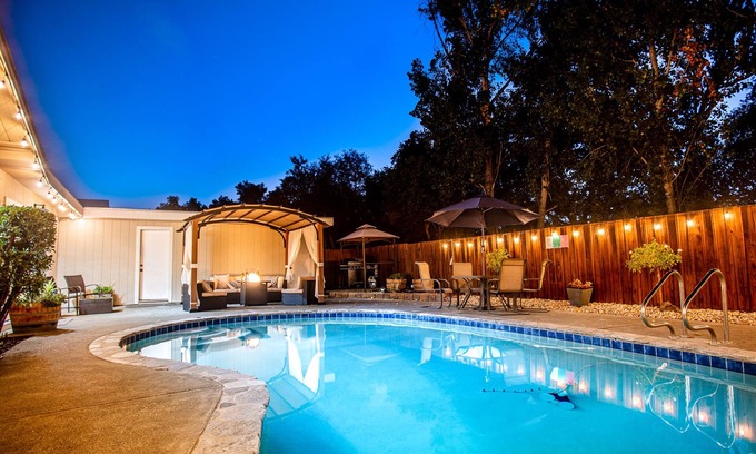 Santa Rosa Casa | Home near Calistoga w/ heated pool & hot tub