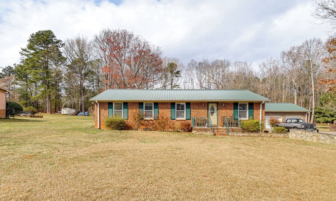 Wise Casa | Home Near Lake Gaston & Kerr Lake: 2 Private Acres