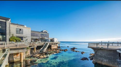 Marina Apartamento | Home near Monterey beach and Carmel