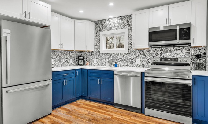 Southern Coast Casa | Home on Historical Springs Island and Saco River + Gym
