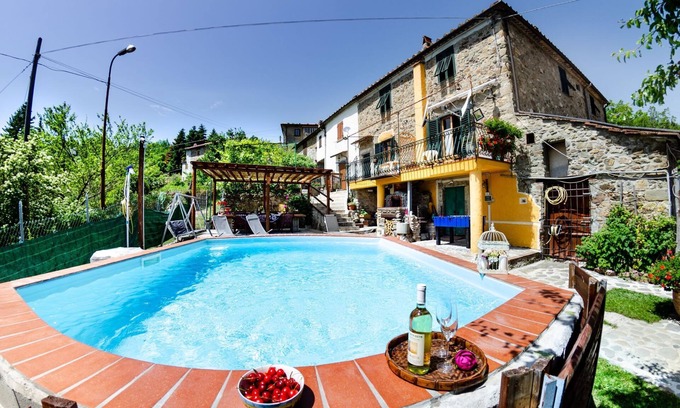 Lanciole Otro | Country House / Farm House en Lanciole con 2 habitaciones, capacidad 5