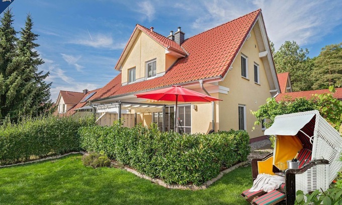 Korswandt Casa | Home port on lakes & sea - Modern vacation home in Korswandt with large garden